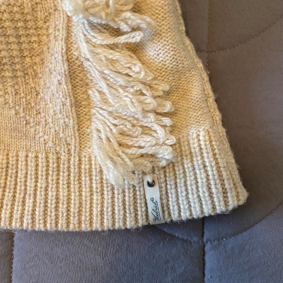 Woolrich-Knit Fringe Cowl Neck Flared Sleeve Sweater -Oatmeal- Size ‎ XL - Picture 6 of 10